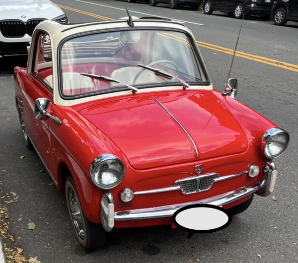 Vintage Vibes: Antique Cars in Downtown this Summer